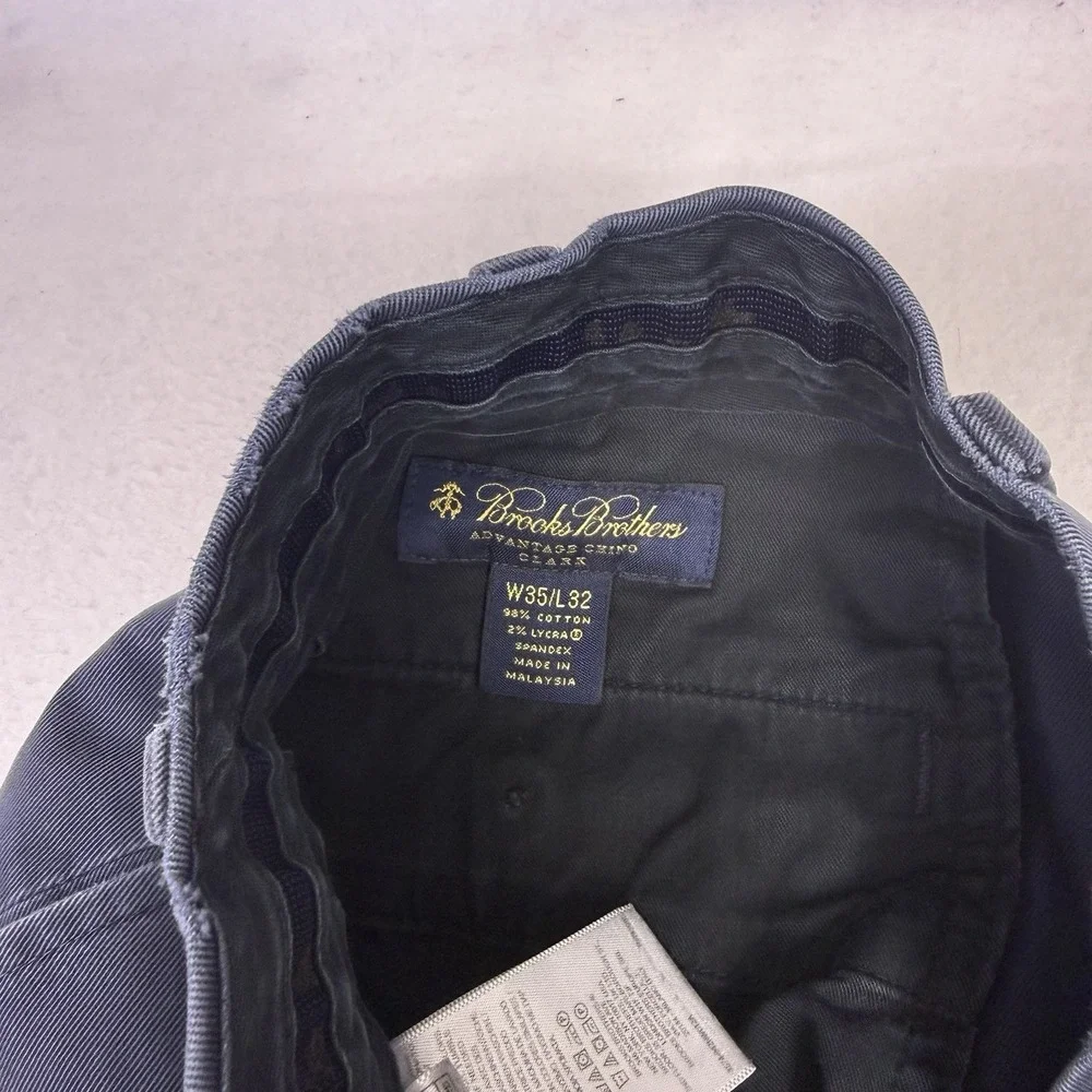 Brooks Brothers Advantage Chino‎ Clark 35x32 Navy Blue Distressed Frayed